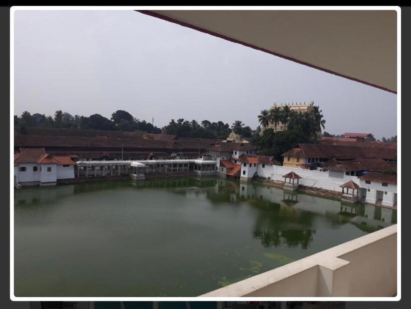 Vasudeva Vilasam Health Retreat Thiruvananthapuram Екстер'єр фото